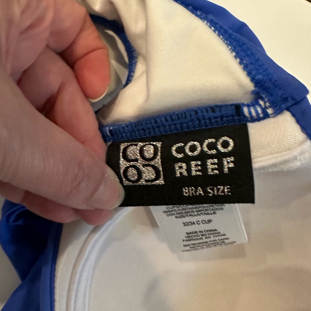 Coco Reef bikini top 32/34 C cup royal blue with changeable straps - Picture 5 of 10